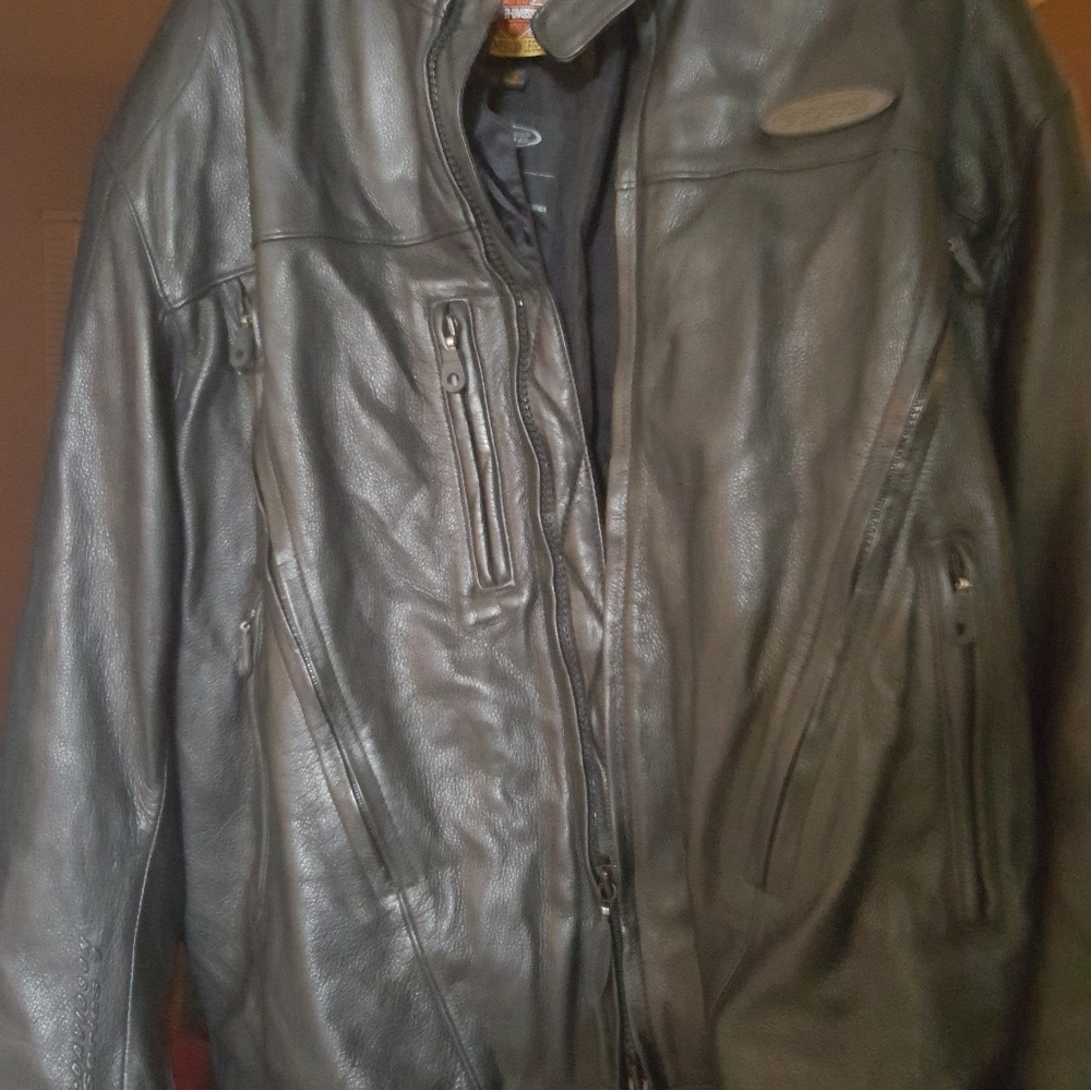 leatherjacket Harley Davidson fxrg